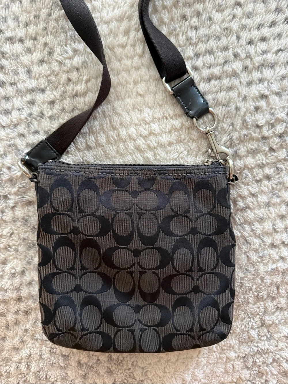 Coach Penelope Signature Pocket Swingpack Crossbody Bag